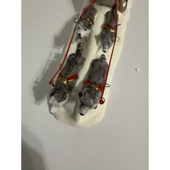 Dept 56 Snow Village Christmas "Snow Carnival King and Queen" Dog Sled #54869 - Picture 4 of 5